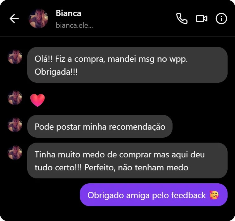 Mensagem de compradora recomendando a biblioteca